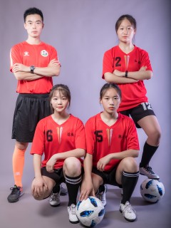 202006【捷報(bào)遲來，歡喜不減——我校學(xué)生收獲國(guó)家級(jí)榮譽(yù)】潁州晚報(bào) 阜陽日?qǐng)?bào) 特約攝影記者 凡偉 188449089118_conew1.jpg